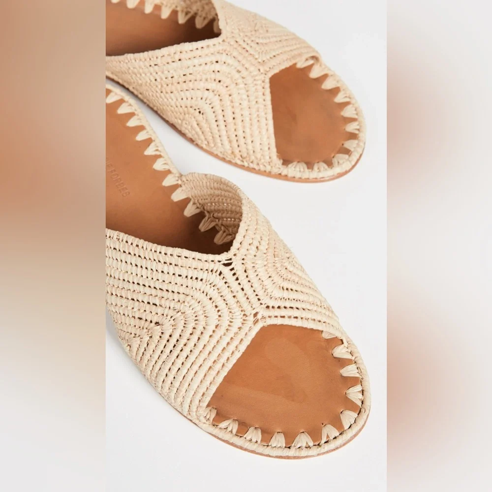 Carrie Forbes Salon Slides - Picture 3 of 14